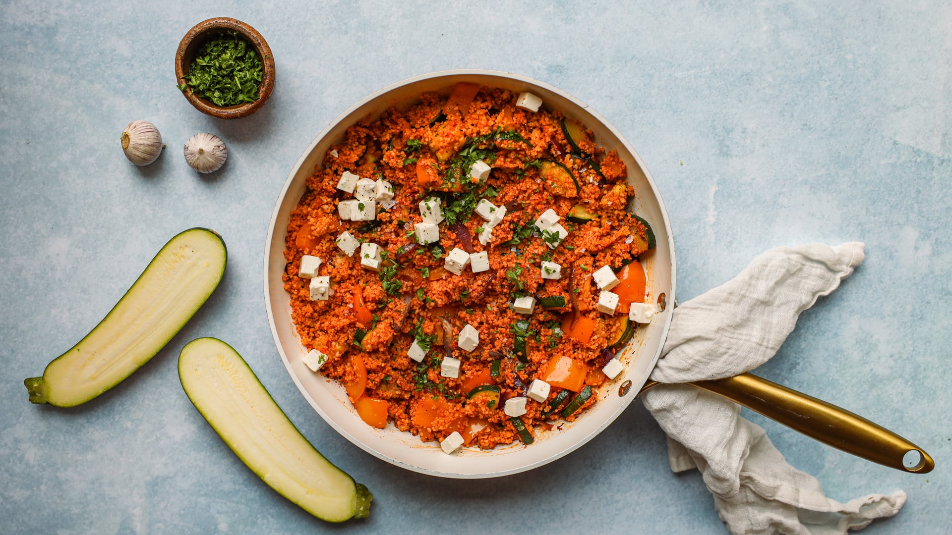 Machen Sie Couscous zu einem Teil Ihrer Sommerküche